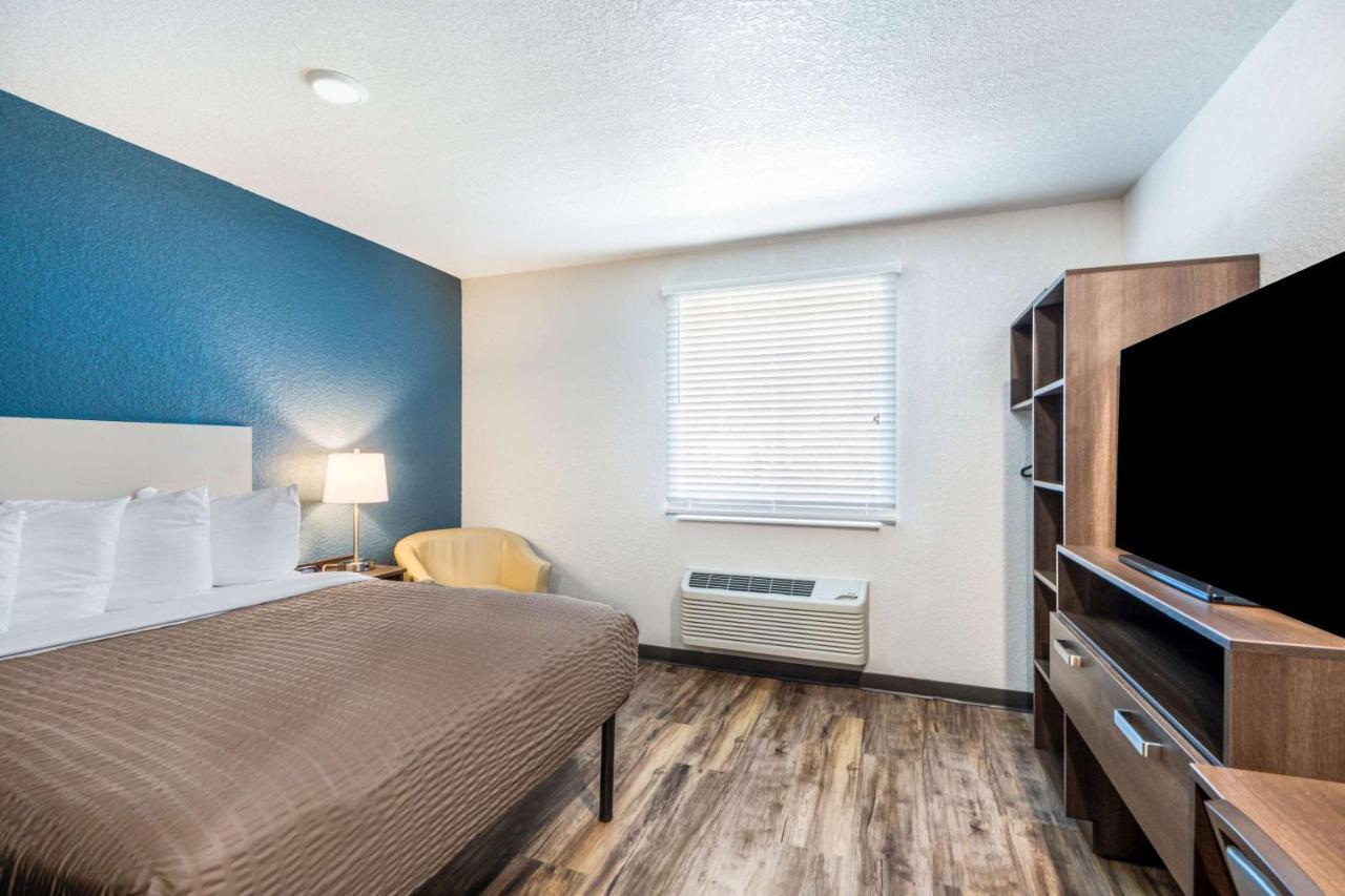 Woodspring Suites Bradenton Exterior photo