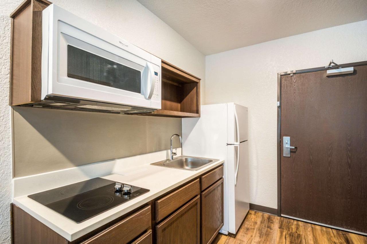 Woodspring Suites Bradenton Exterior photo